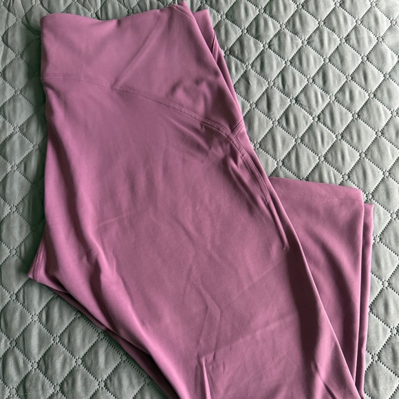 Lululemon InStill High-Rise Tight 25″ - Size 20 - Picture 1 of 4